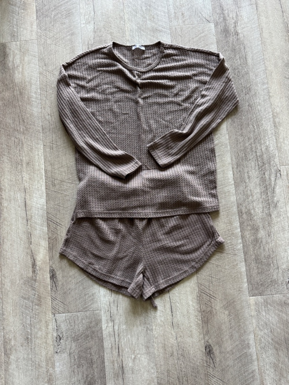 Women's Waffle Knit Long Sleeve Top & Shorts Sleep Set - Brown